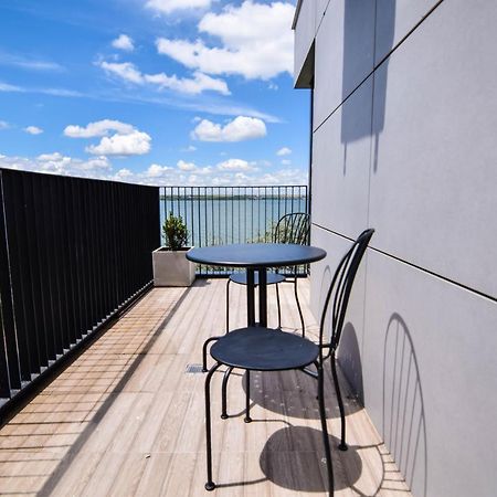 Apart Hotel Victor مامايا المظهر الخارجي الصورة